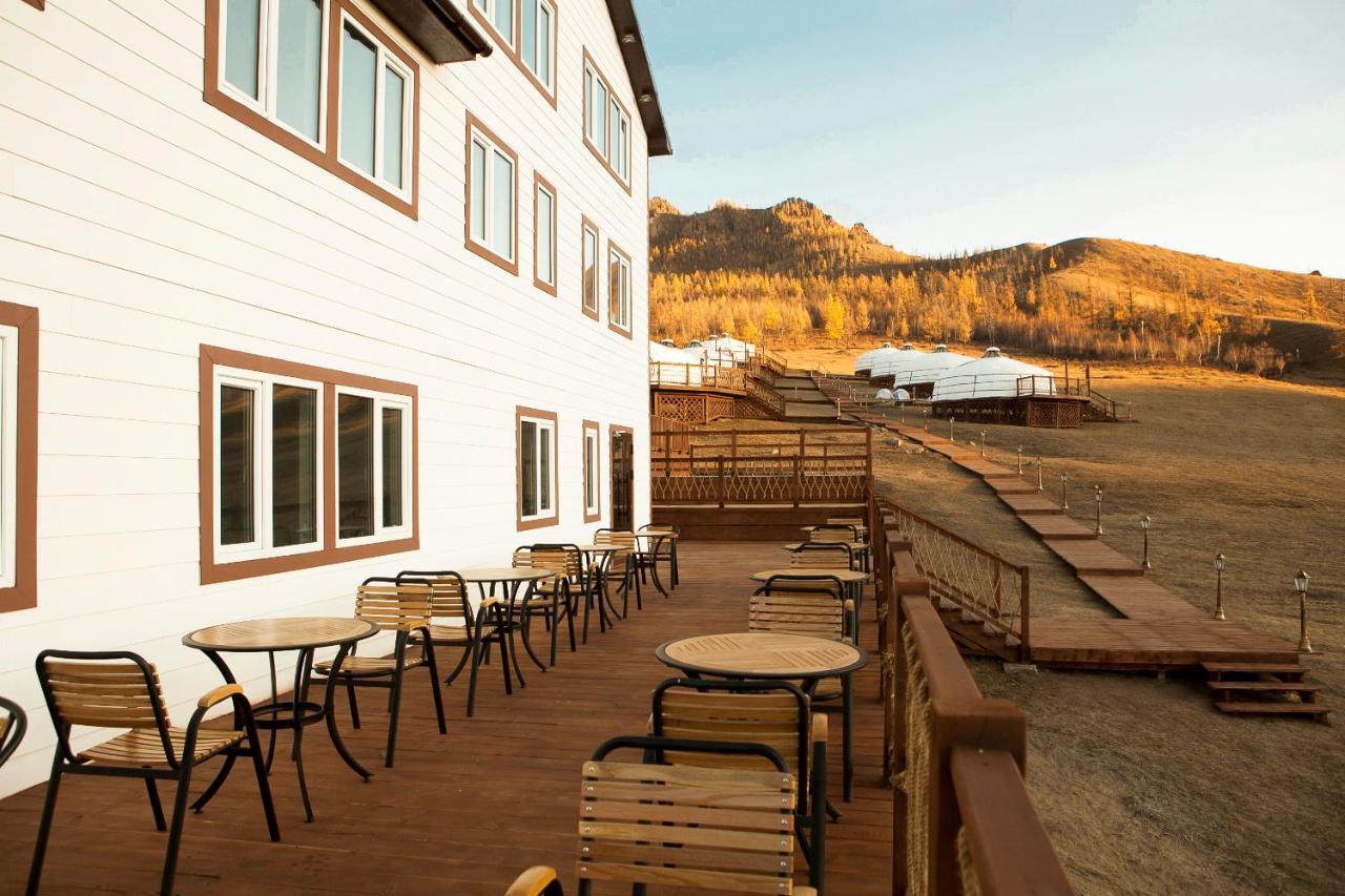 Terelj Resort Bayan Bulagiin Hural Esterno foto